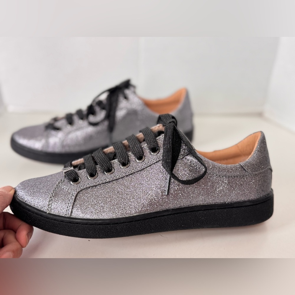 UGG Milo Glitter Gunmetal Trainer Lace Up Shoes Sneakers Women’s